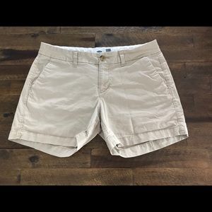 Comfortable Khaki shorts